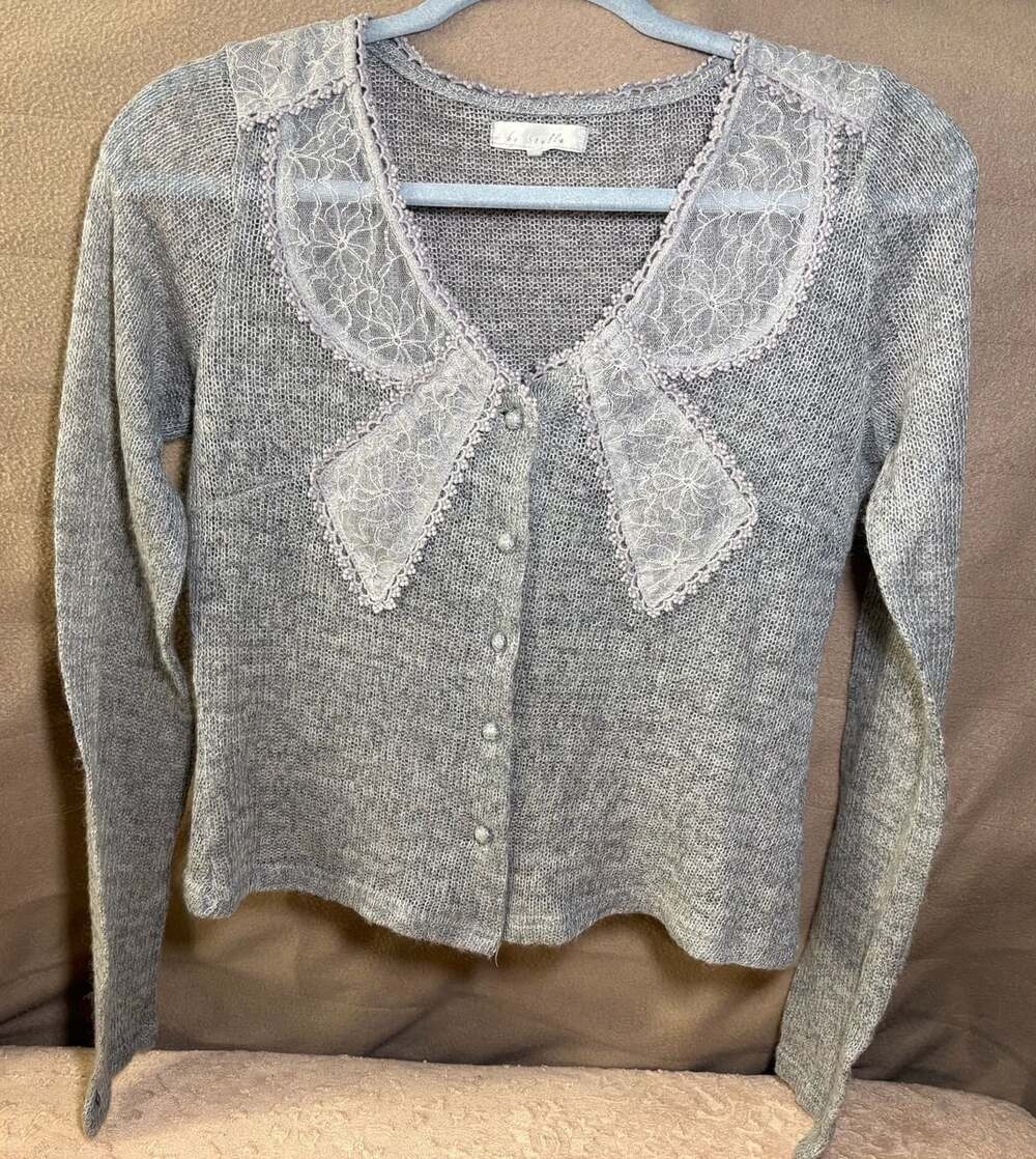 By Stella Cardigan Sweater Size XL Gray Lace Collar